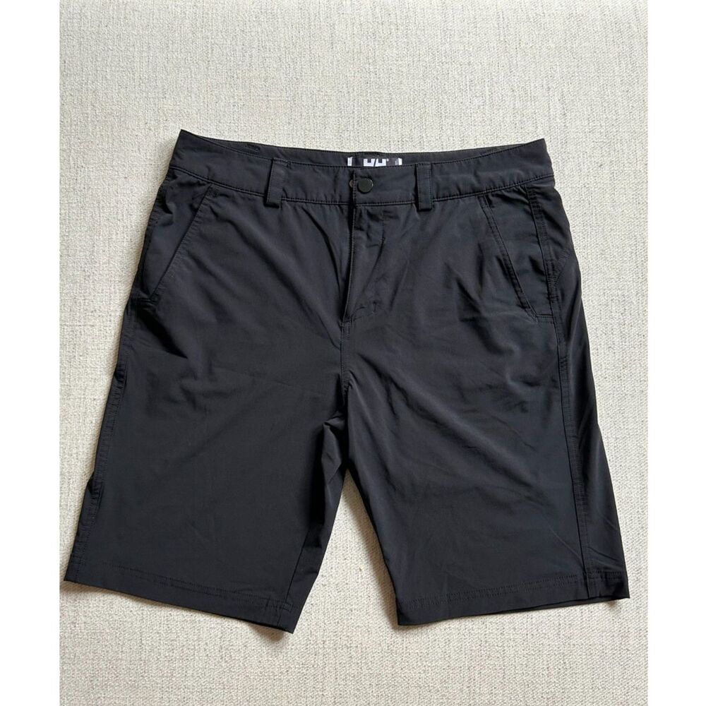 Men's Helly Hansen Shorts - Black - Waist 32 - Inseam 9.5in